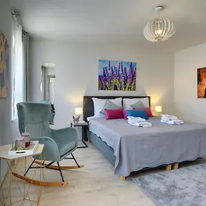 Apartament D&a Amphitheatre With Free Parking, Pula
