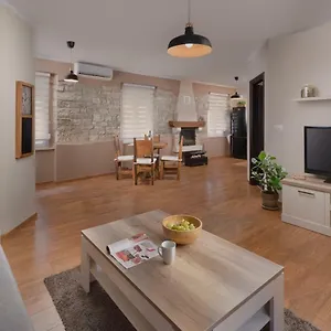 Apartament Vecchio Mercato, Pula